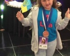 Юная криворожанка победила в международном песенном конкурсе