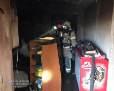 У Саксаганському районі рятувальники загасили пожежу в продуктовому магазині