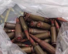Полицейские Кривого Рога изъяли более 100 боеприпасов и оружие на улицах города (фото)