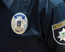 Полиция Кривого Рога задержала мужчину с флакончиком «ширки»