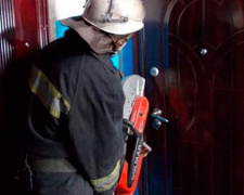 В Кривом Роге спасателям 6 раз за неделю пришлось взламывать двери в квартиры 