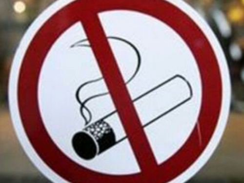 В Международный день отказа от курения криворожанам напомнили о штрафах и запретных местах