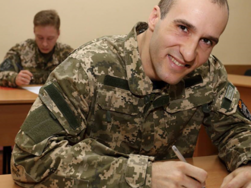 Криворожские военнослужащие-участники АТО могут обучаться в вузах на льготных условиях