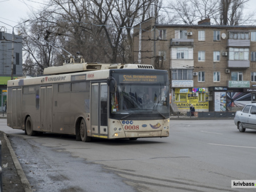 У Кривому Розі на одному з тролейбусних маршрутів вводять додаткові рейси: причини