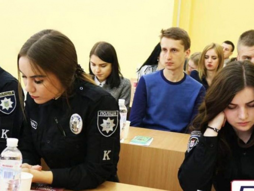 В Кривом Роге соревнуются будущие юристы со всей Украины (фото)