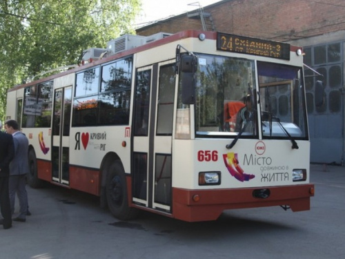 По маршруту 24 в Кривом Роге будет курсировать новый троллейбус (ФОТО)