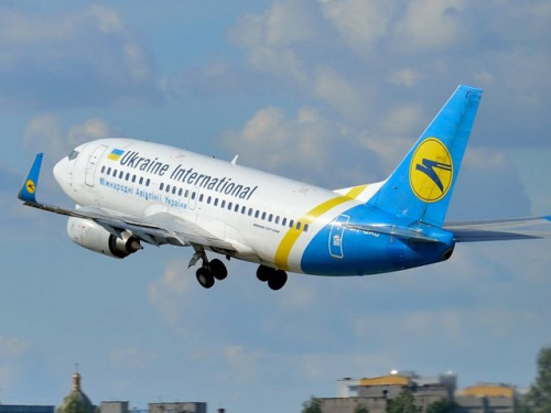 Коли відновлять цивільні польоти в небі України: заява "Украероруху"