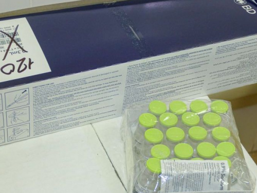 Дніпропетровщина отримала перші 1170 доз вакцини від коронавірусу виробництва Pfizer/BioNTech