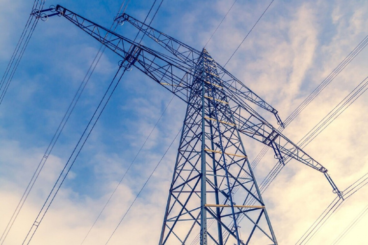 В «Укренерго» прогнозують можливий дефіцит електрики влітку: яка причина
