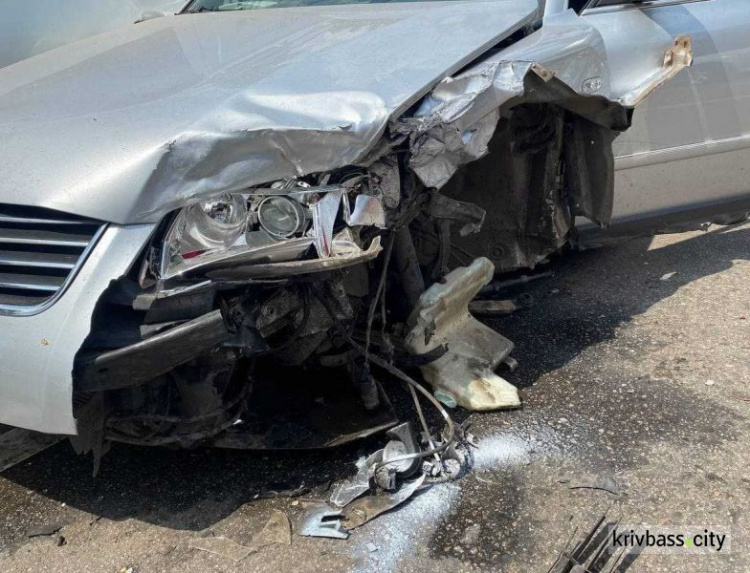 Авария на Юбилейной: столкнулись пять автомобилей
