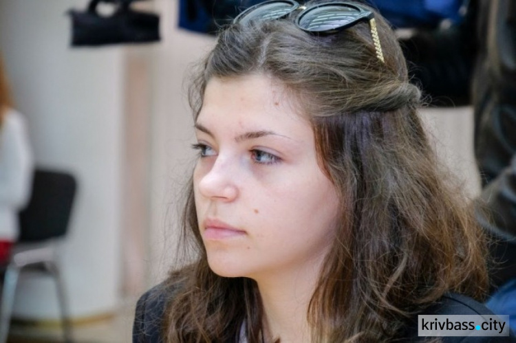 Ученица криворожского лицея стала победителем Фестиваля науки на Днепропетровщине (ФОТОРЕПОРТАЖ)