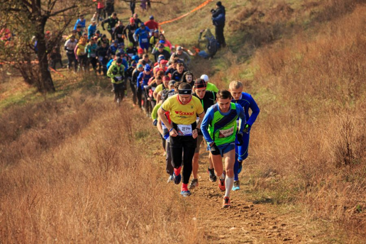 Спортсмены со всей Украины покорили «марсианские» маршруты марафона Red Stones Trail в Кривом Роге
