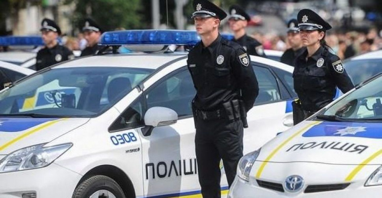 В Кривом Роге  ярмарка вакансий от национальной полиции: сколько зарабатывают копы