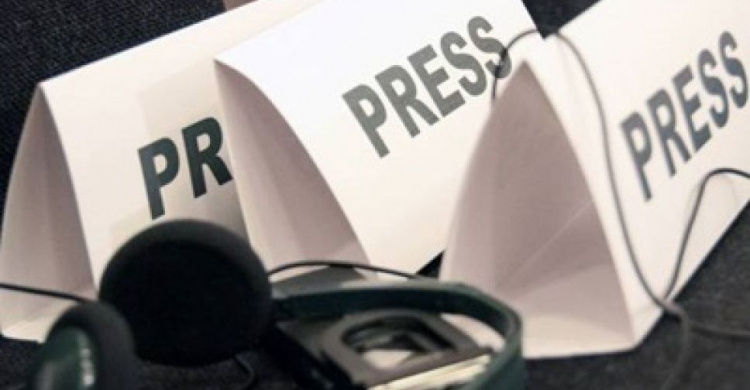 Журналистов из Кривого Рога приглашают в медиашколу в Днепре
