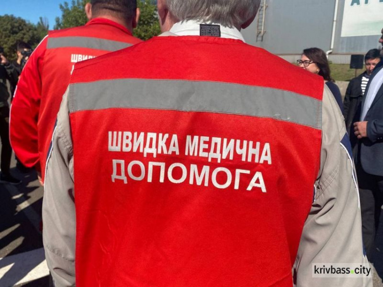Бригади “швидкої” Дніпропетровщини рятують поранених у зонах бойових дій