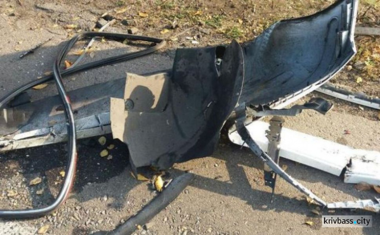 Поблизости Кривого Рога микроавтобус протаранил легковушку, есть пострадавшие (ФОТО)